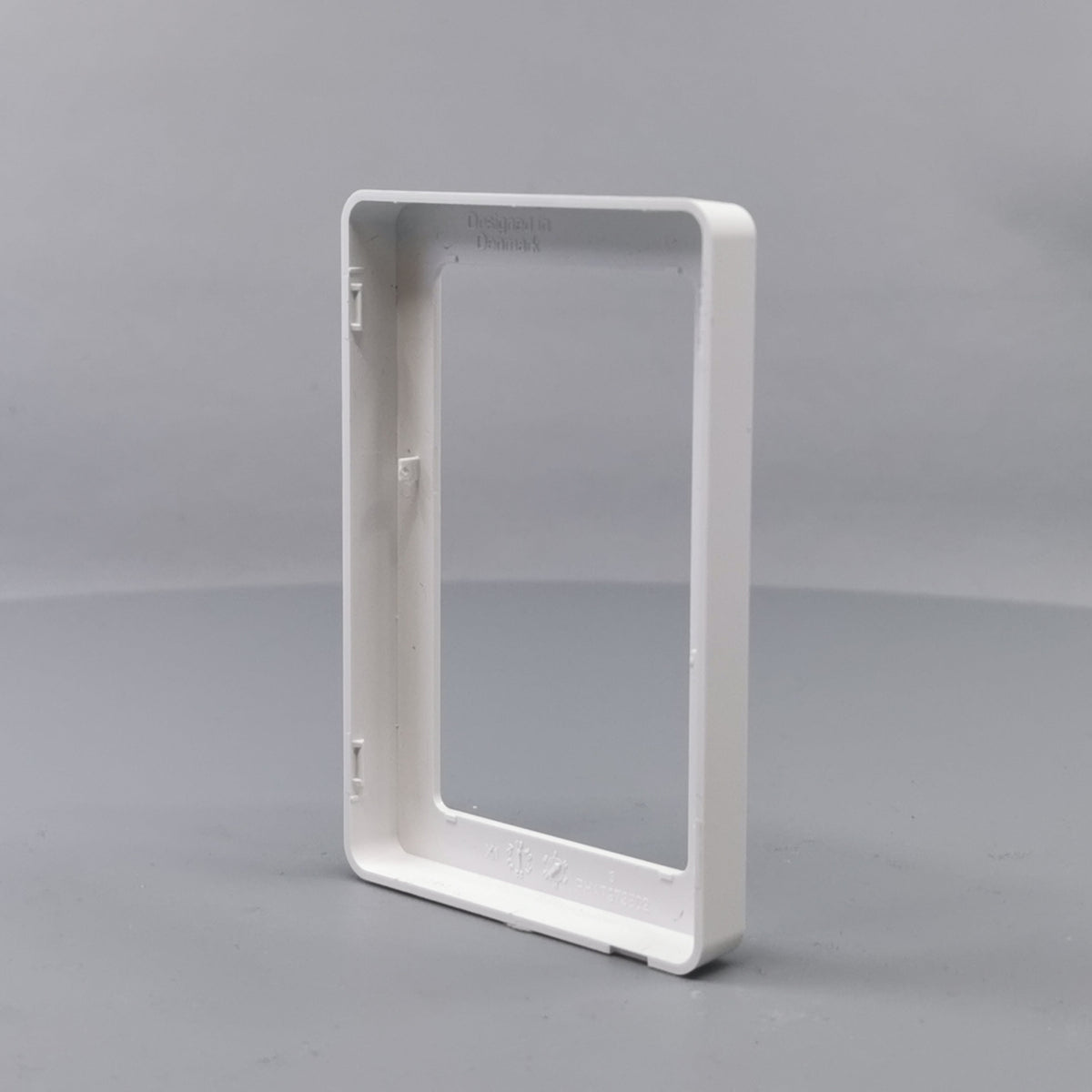 LK Fuga ramme BASE 63 2m - hvid (360° frame 16)
