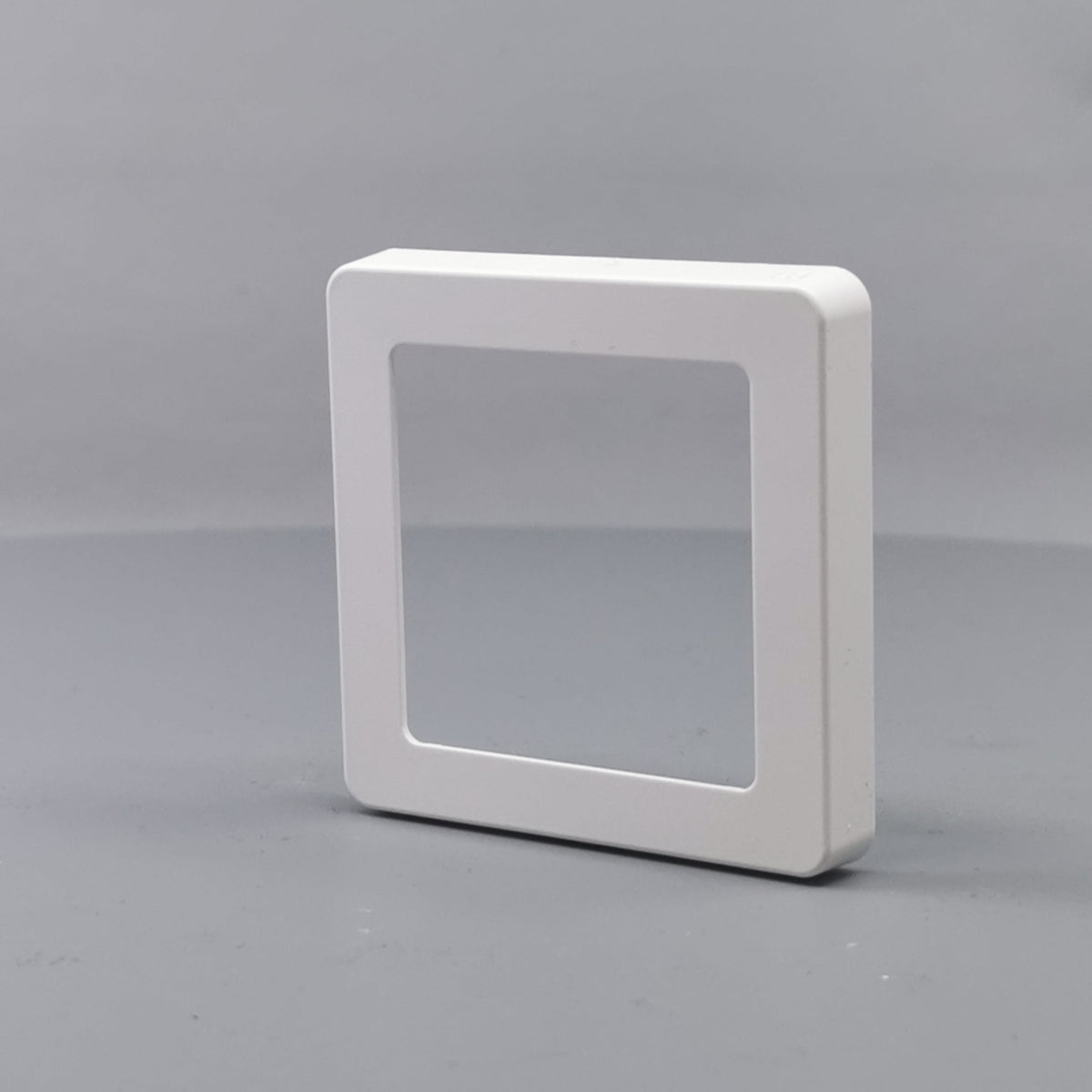 LK Fuga ramme BASE 63 1m - hvid (360° frame 3)