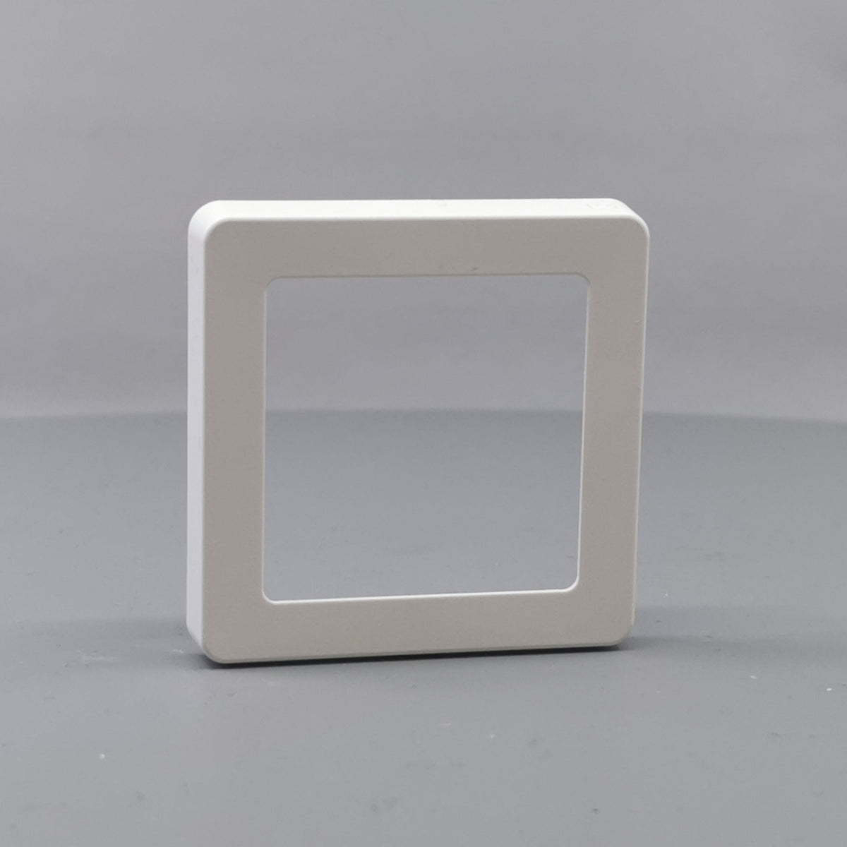 LK Fuga ramme BASE 63 1m - hvid (360° frame 24)