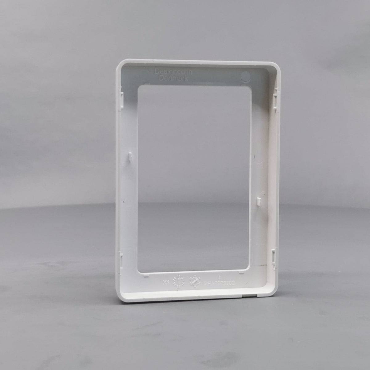 LK Fuga ramme BASE 63 1½m - hvid (360° frame 12)