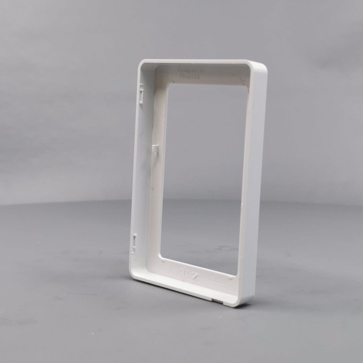 LK Fuga ramme BASE 63 1½m - hvid (360° frame 16)