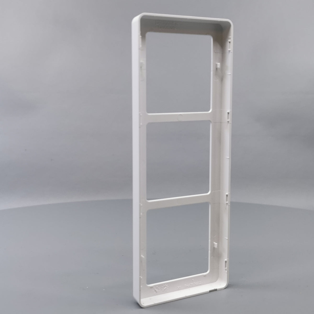 LK Fuga ramme BASE 63 3x1m - hvid (360° frame 11)