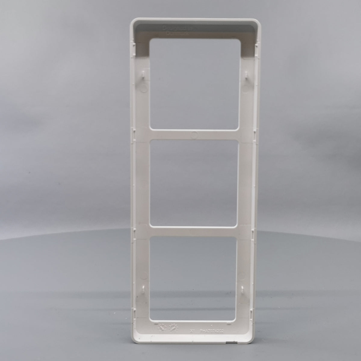 LK Fuga ramme BASE 63 3x1m - hvid (360° frame 13)