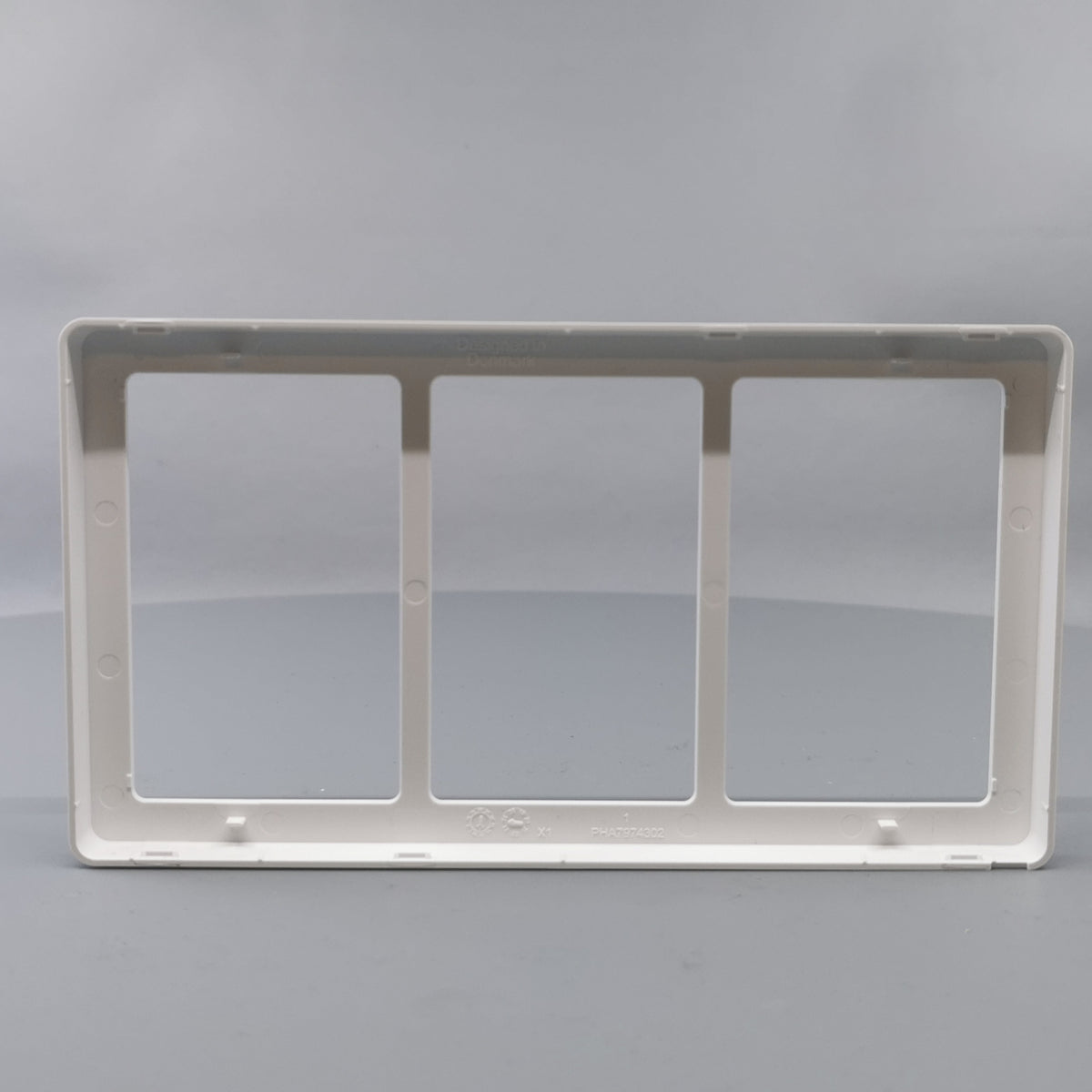 LK Fuga ramme BASE 63 3x1½m - hvid (360° frame 13)