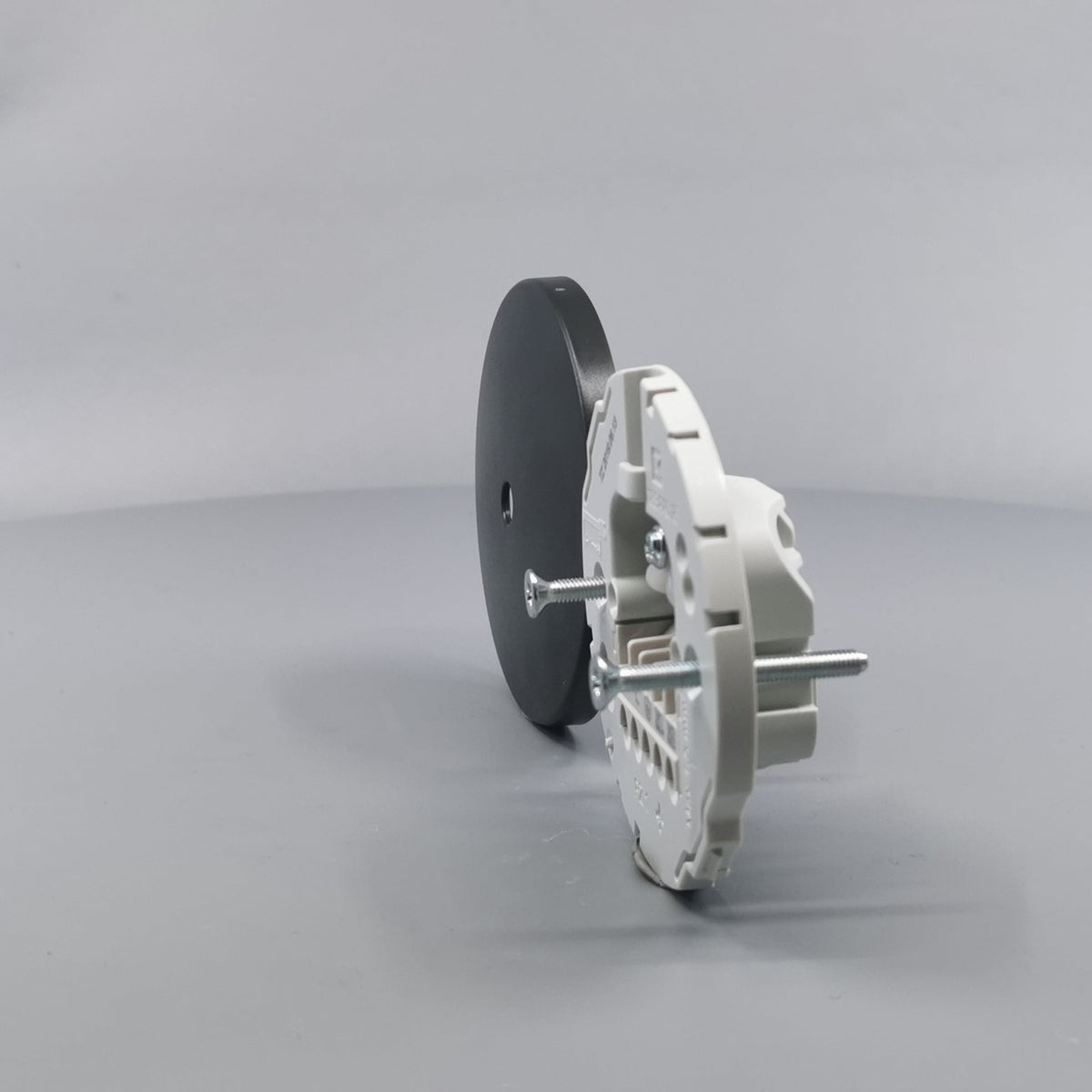 Lampeudtag Ø83mm. 5P Koksgrå (Ny model) (360° frame 6)