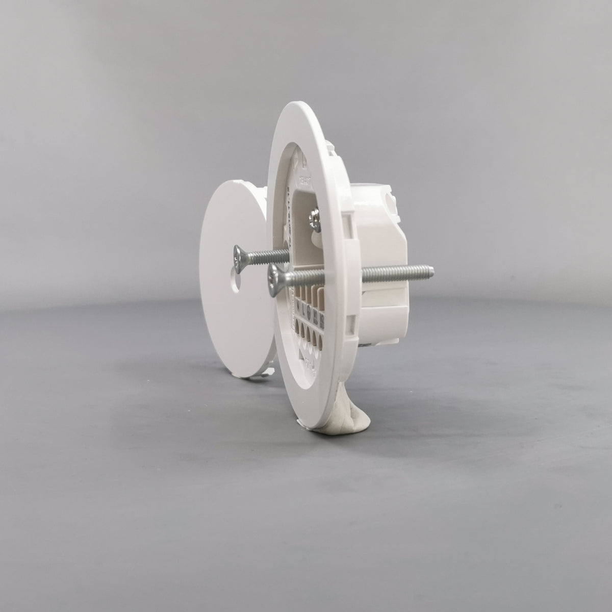Lampeudtag Ø84mm. 5P Planforsænket Hvid (Ny model) (360° frame 6)