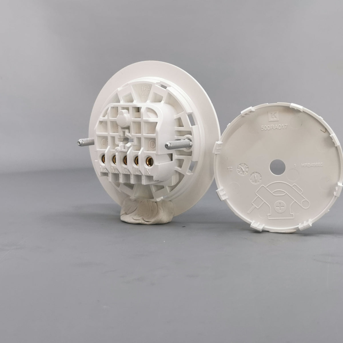 Lampeudtag Ø84mm. 5P Planforsænket Hvid (Ny model) (360° frame 15)