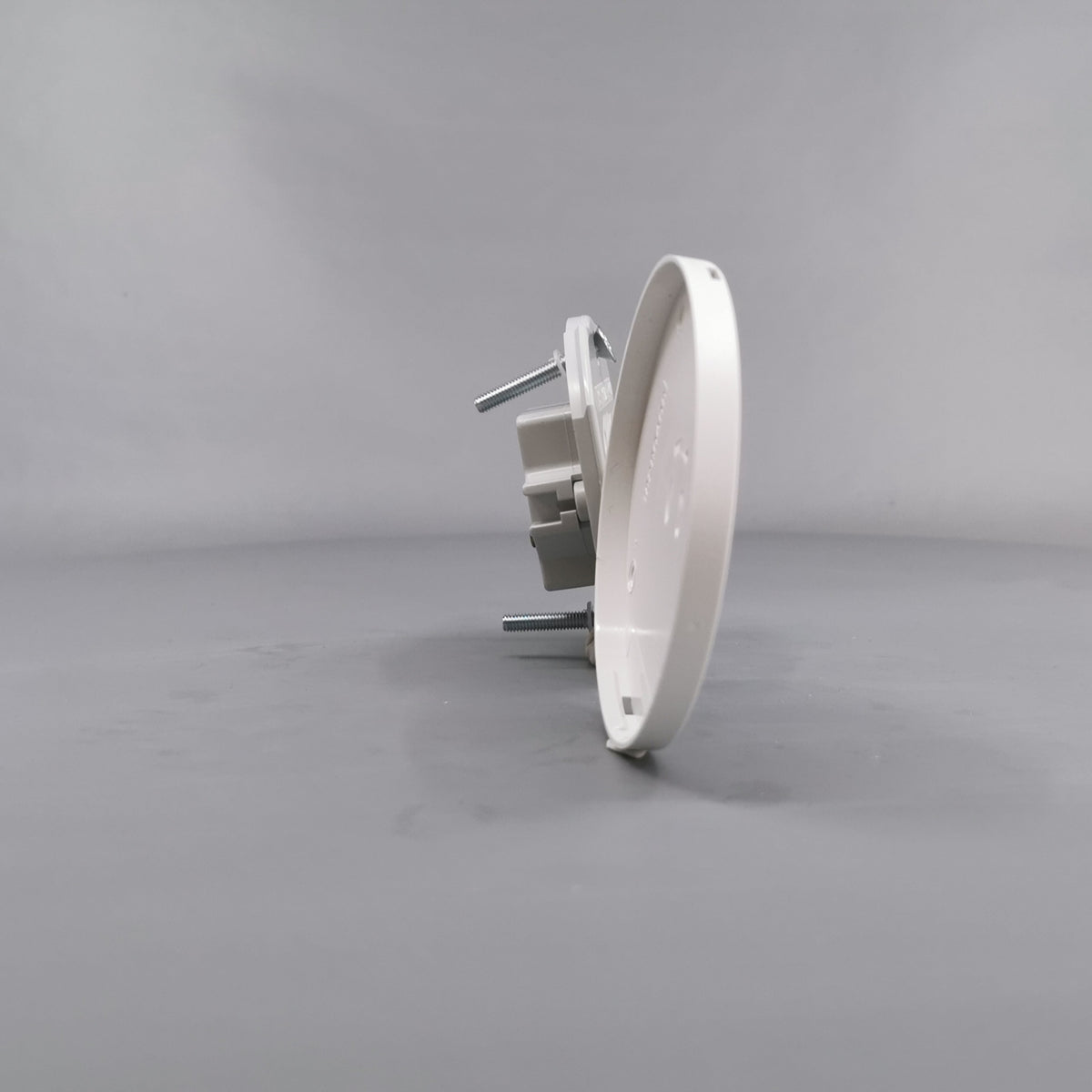 Fuga Lampestikkontakt Ø 80 hvid (360° frame 19)