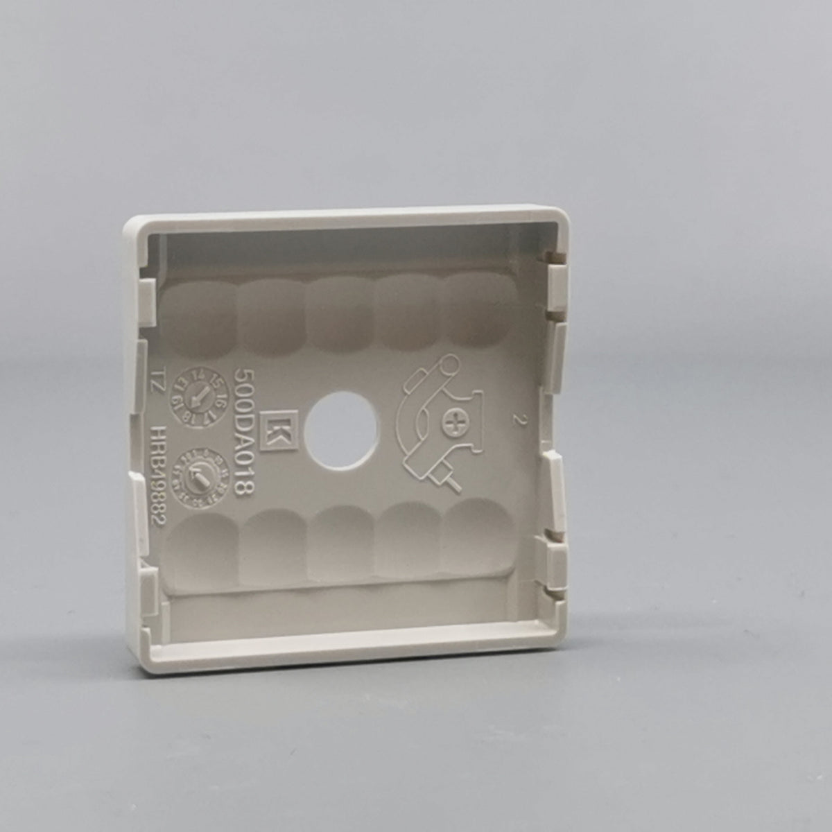 LK Fuga afdækning til lampeudtag 50x50, ny model - lysegrå (360° frame 12)