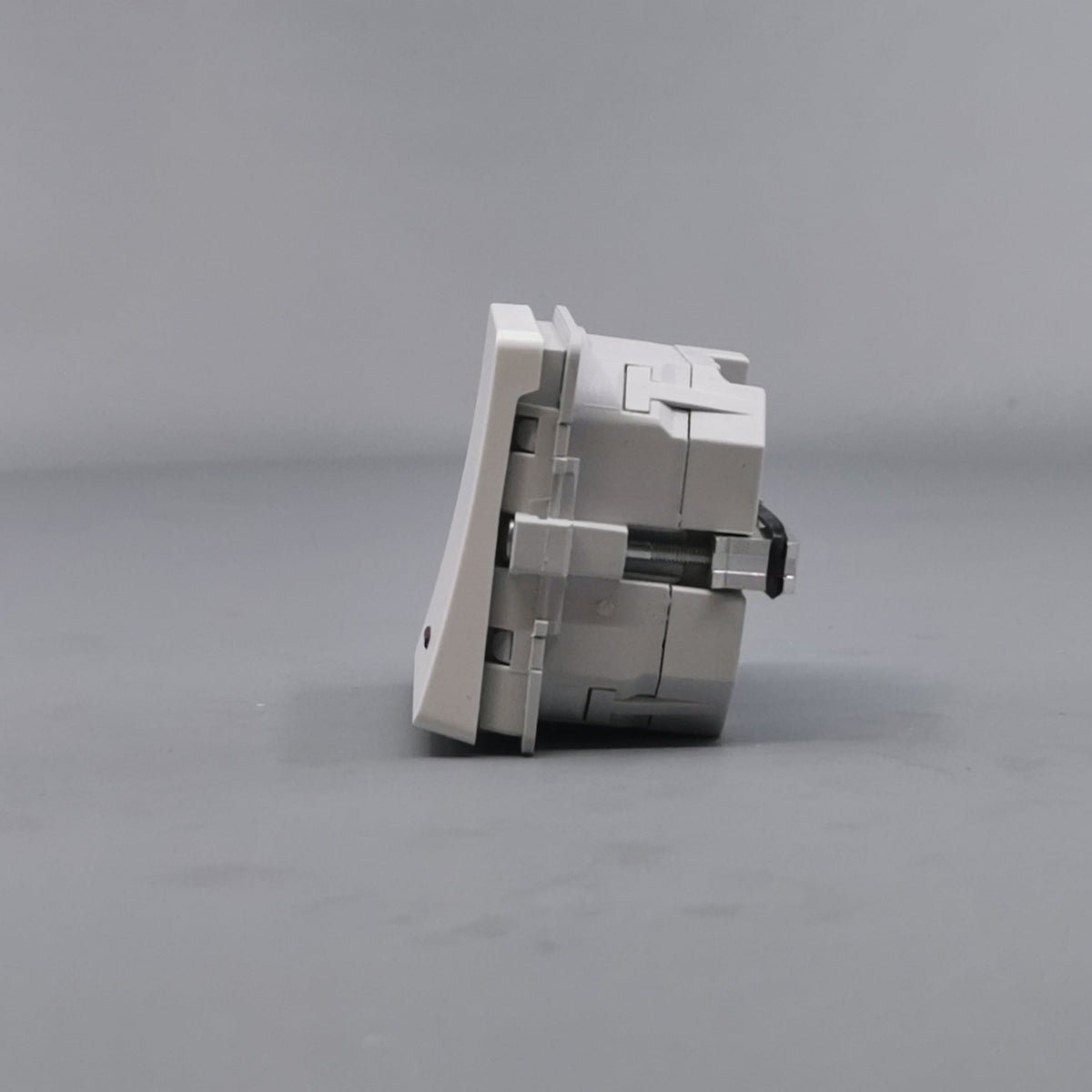 LK Fuga timer 1m 8A - hvid (360° frame 7)