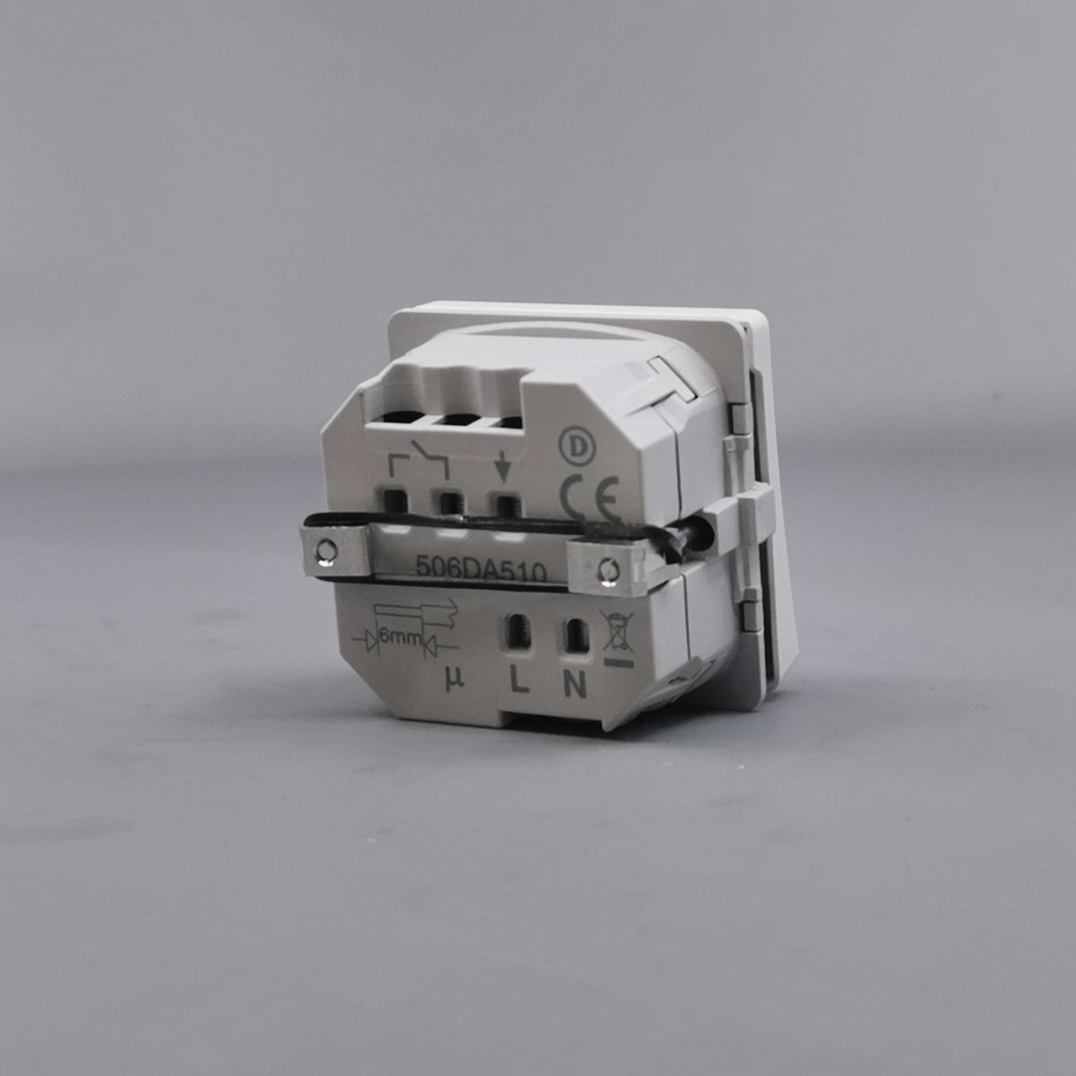 LK Fuga timer 1m 8A - hvid (360° frame 15)