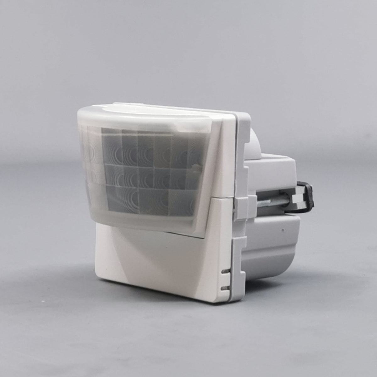 LK Fuga PIR sensor 180° 230V 250R - hvid (360° frame 4)