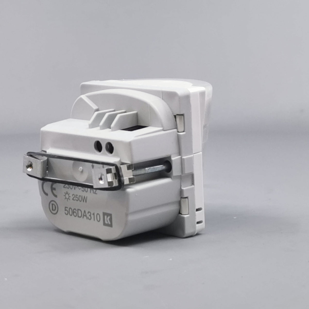LK Fuga PIR sensor 180° 230V 250R - hvid (360° frame 16)