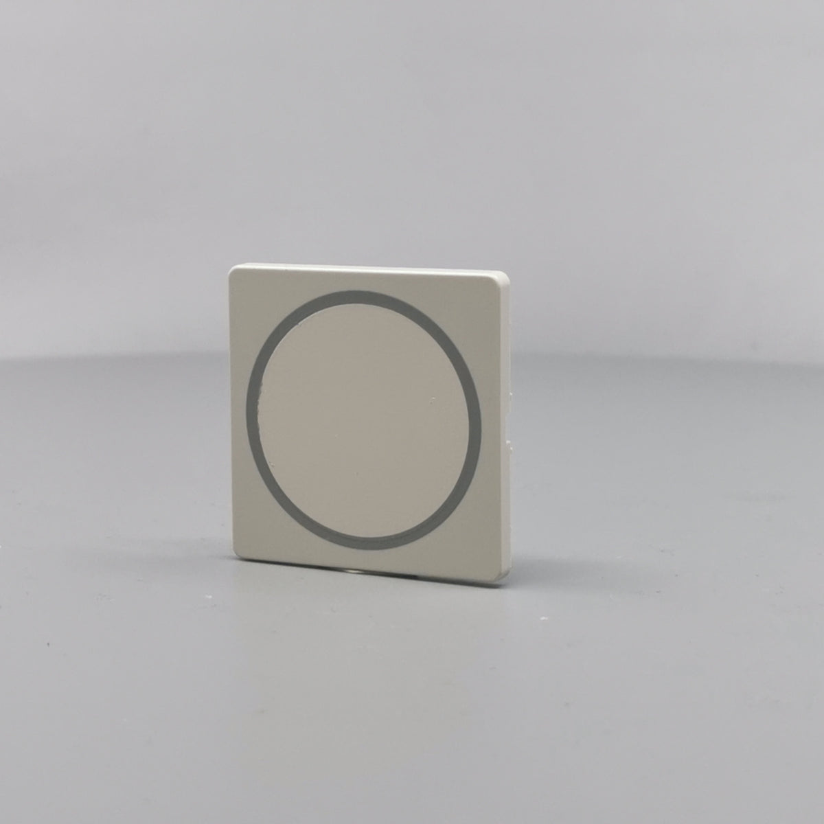 Fuga touch impulsgiver lysegrå afdækning (360° frame 3)