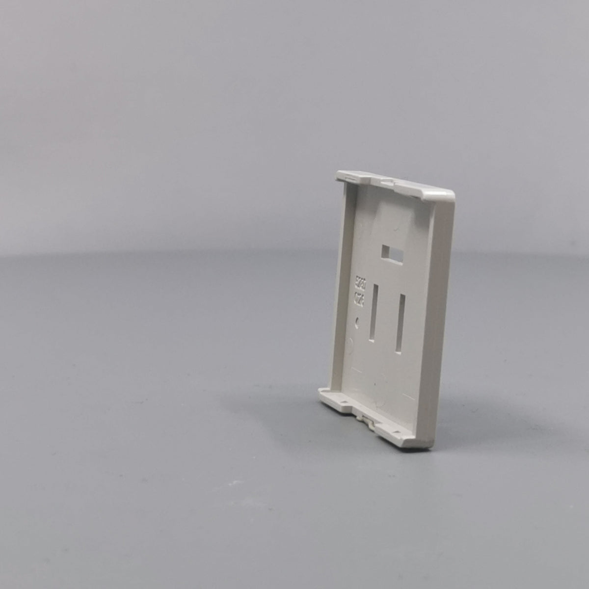 Fuga tangent for telefonudtag lysegrå (360° frame 18)