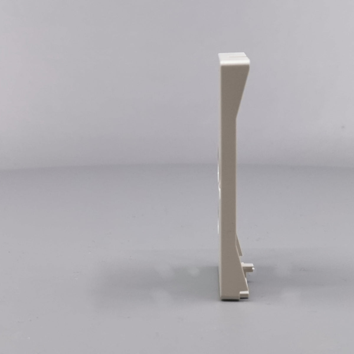 Afdækning TV / R / SAT T2 lysegrå (360° frame 7)