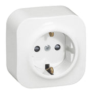 Stikkontakt enkelt med schuko i hvid
