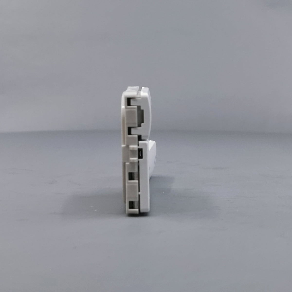 IHC Wireless FUGA Batteritryk 2 sl. hvid (360° frame 19)
