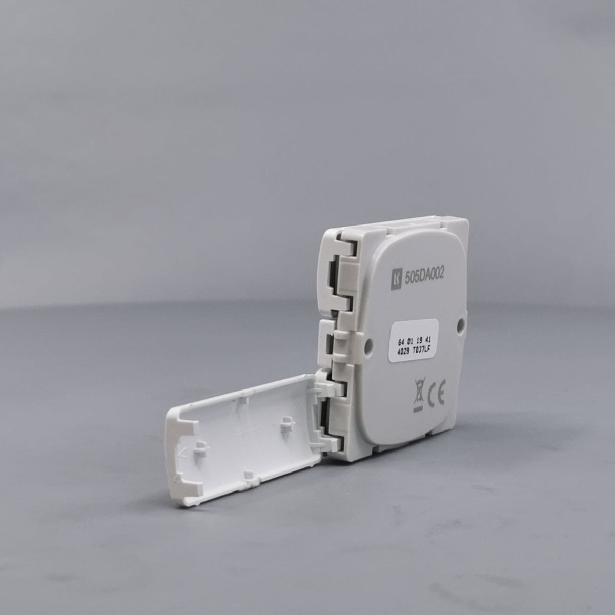 IHC Wireless FUGA Batteritryk 4 sl. hvid (360° frame 9)