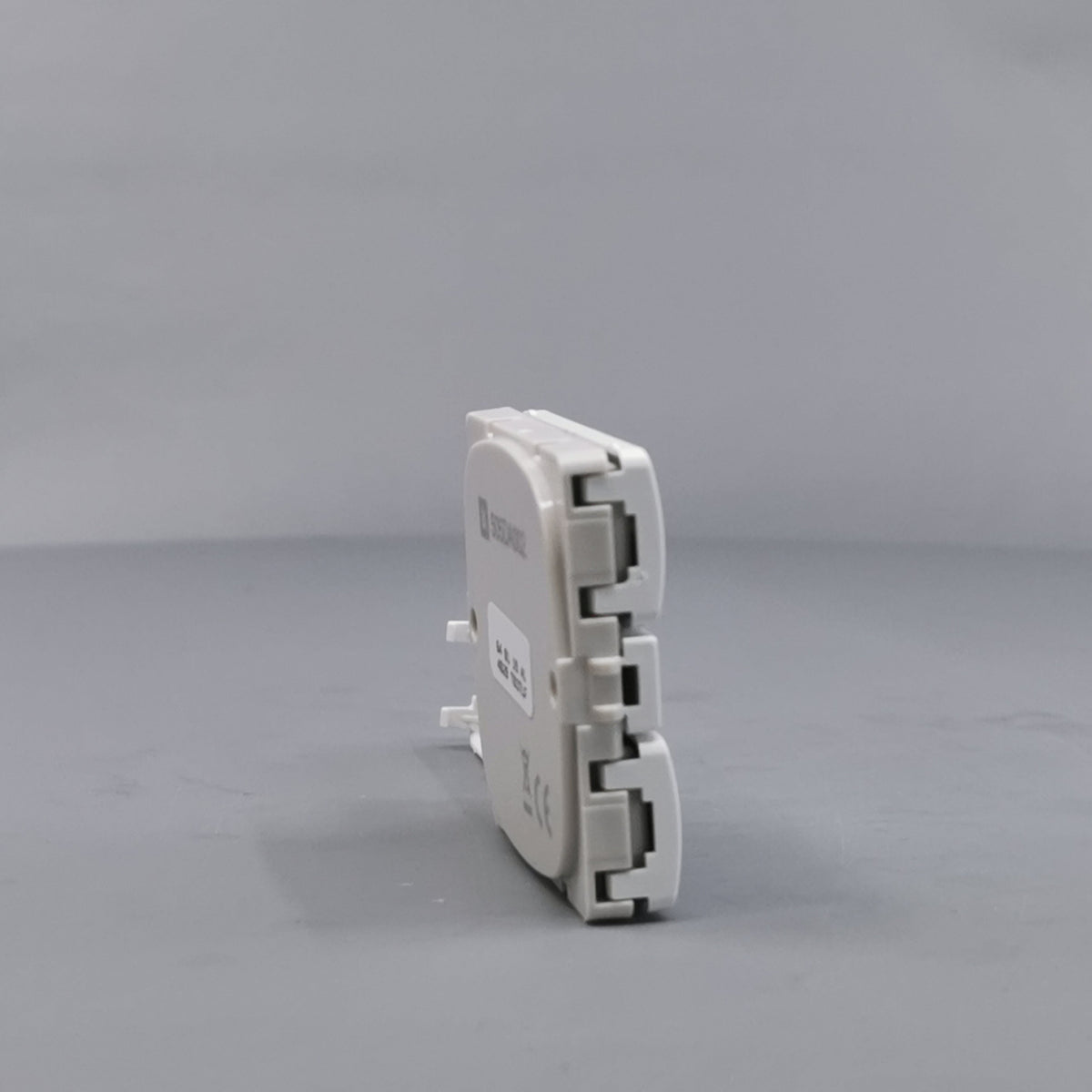 IHC Wireless FUGA Batteritryk 4 sl. hvid (360° frame 18)