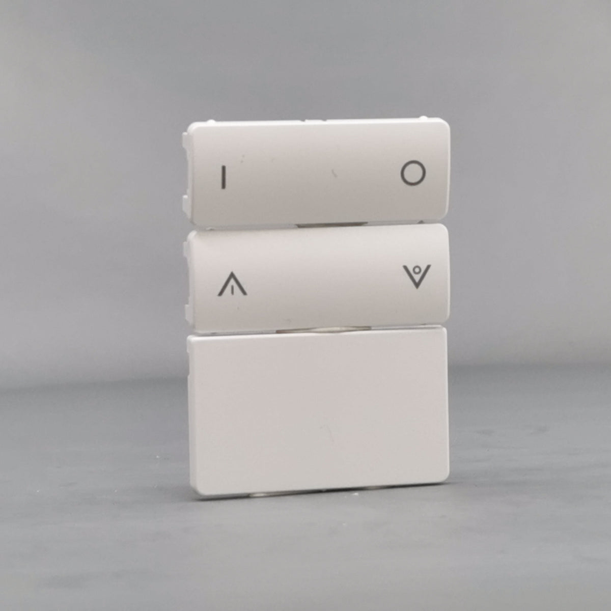 Fuga tangentsæt for batteritryk 2 slutte hvid (360° frame 24)