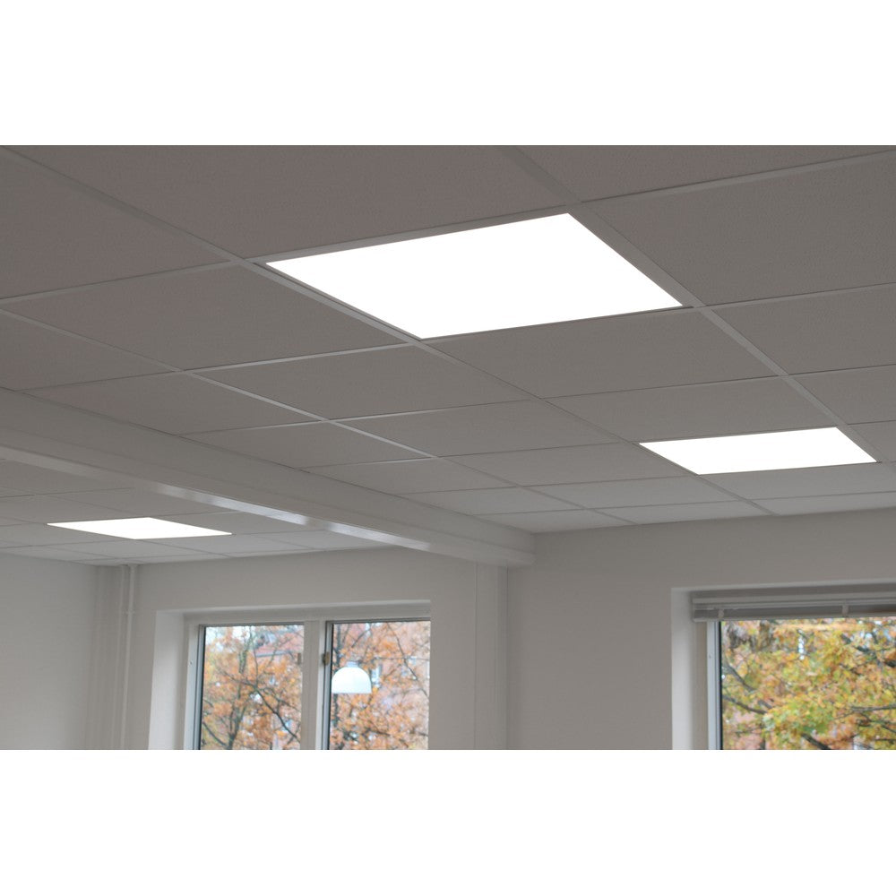 LED panel 60x60 RA90, DALI dæmpbar - 30W, UGR19, hvid kant, 5 års garanti