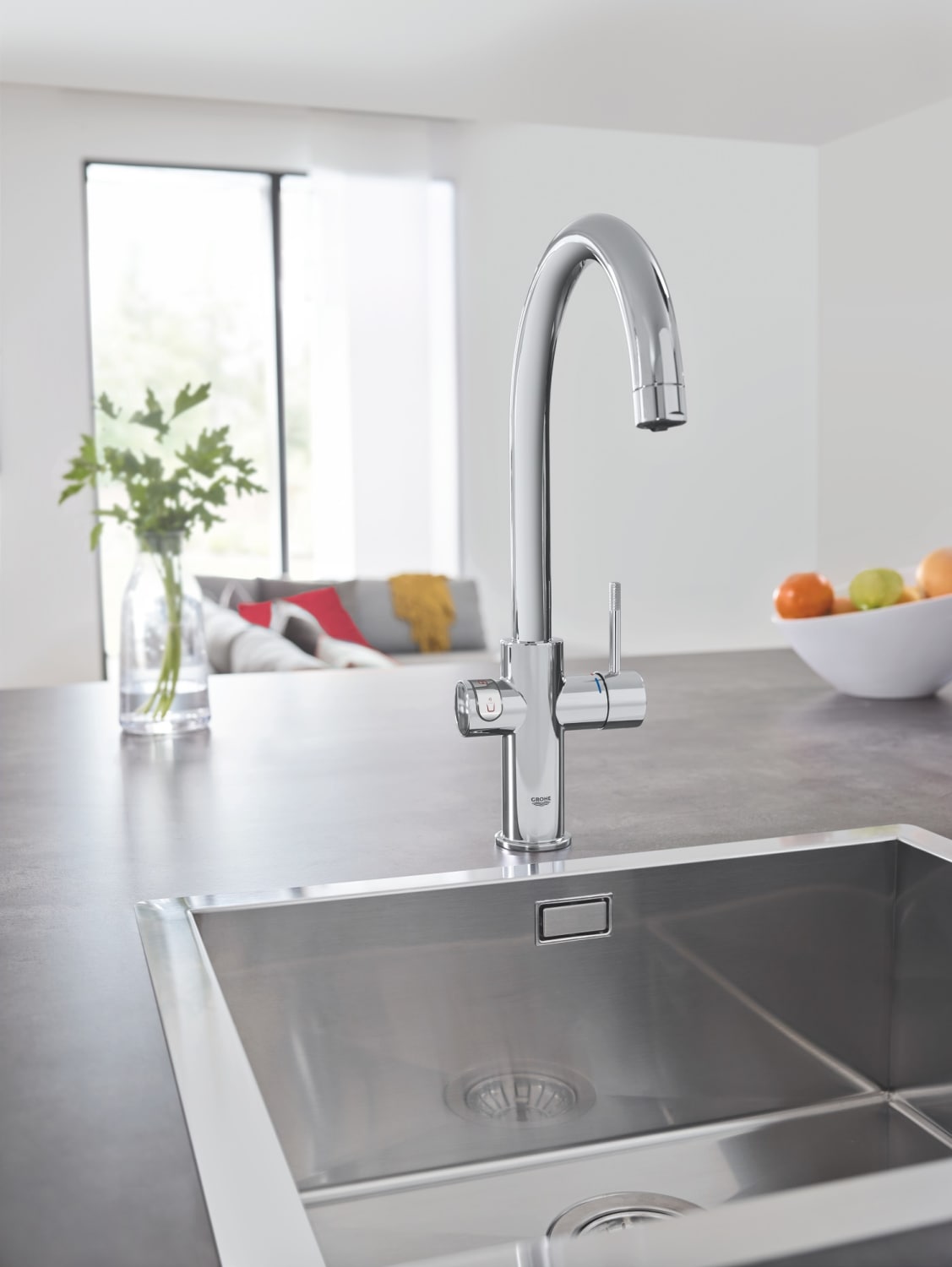 Grohe Red Duo køkkenarmatur m/ C-tud & 3 liters kedel, krom
