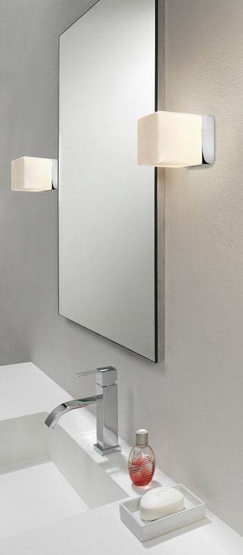 Vægarmatur Astro 0635 Cube, krom, G9 max 40W, IP44