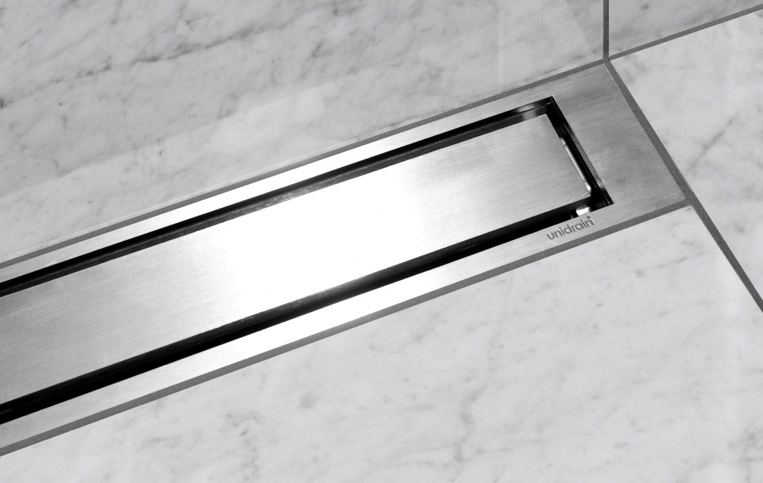 UNIDRAIN HIGHLINE RAMME- HÅNDPOLERET 1000/10