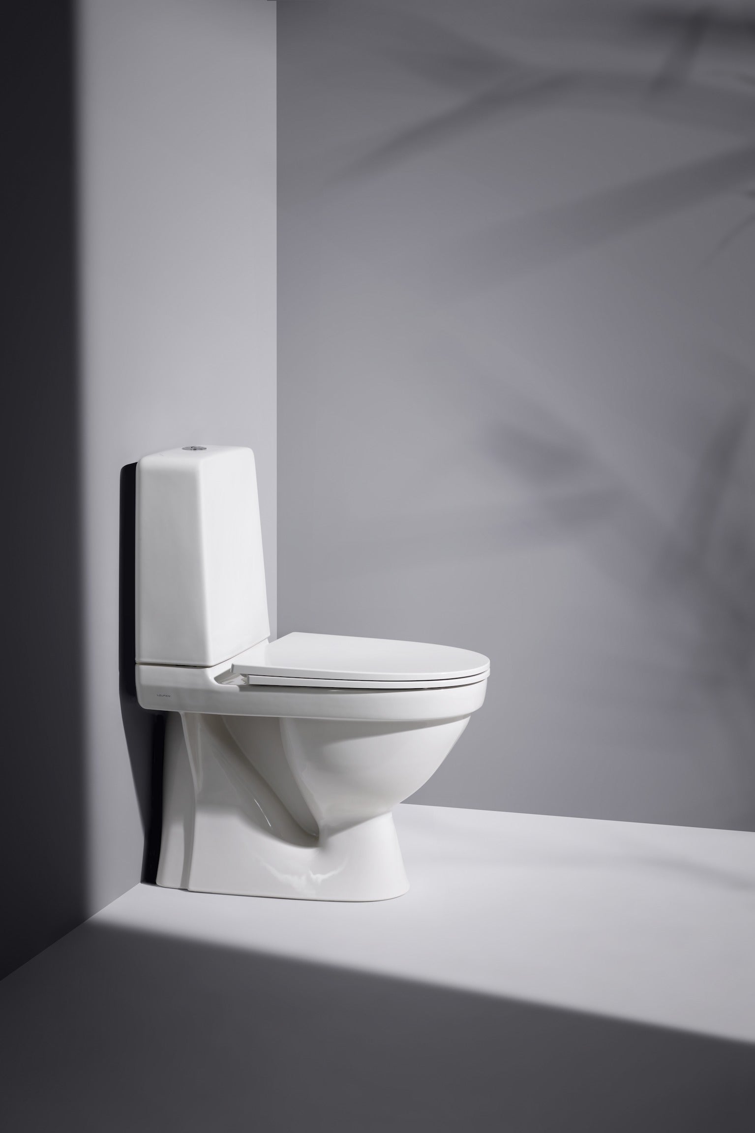KOMPAS TOILET MED SKJULT S-LÅS LIM LCC