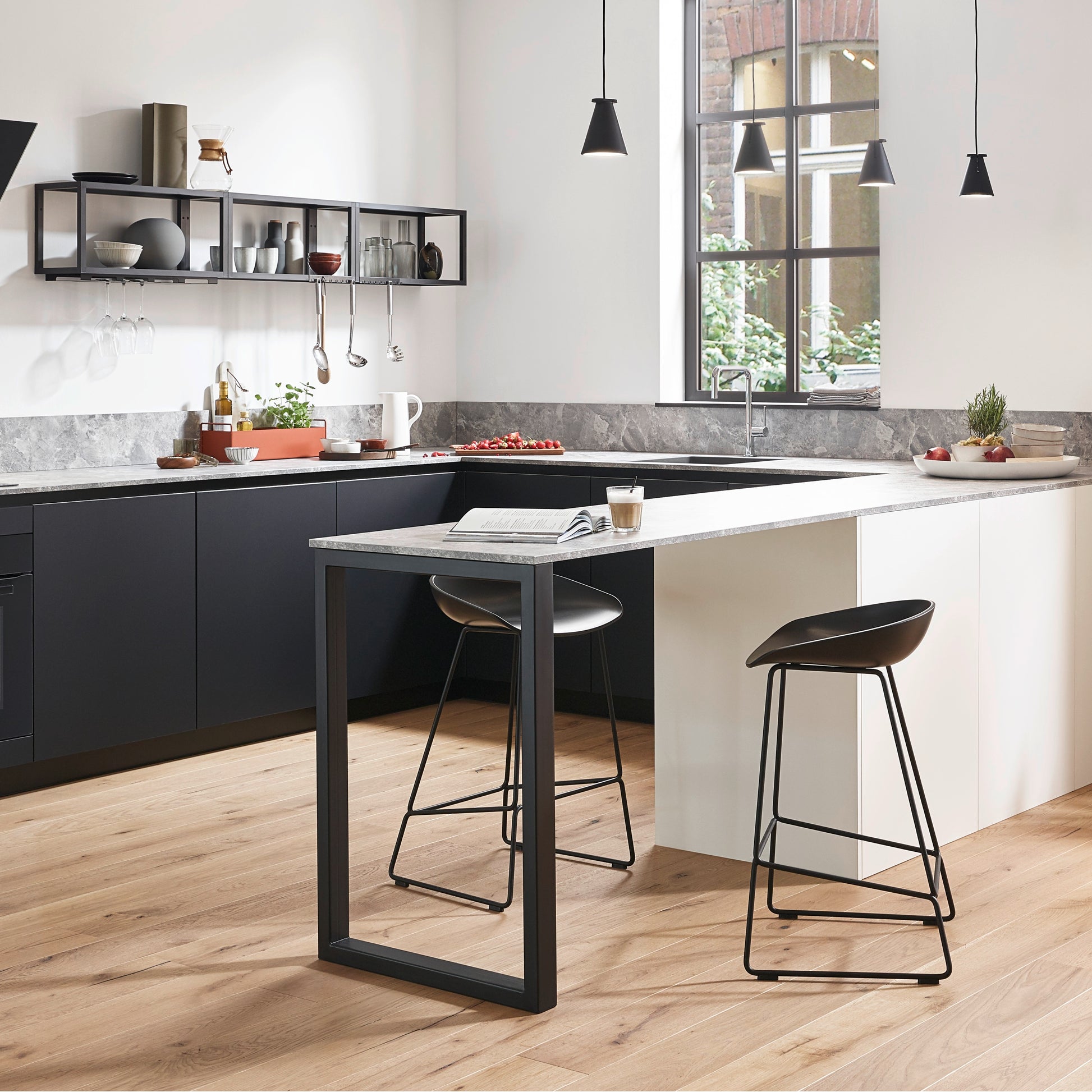 Hansgrohe Talis M54 køkkenarmatur 220 U 1jet, krom