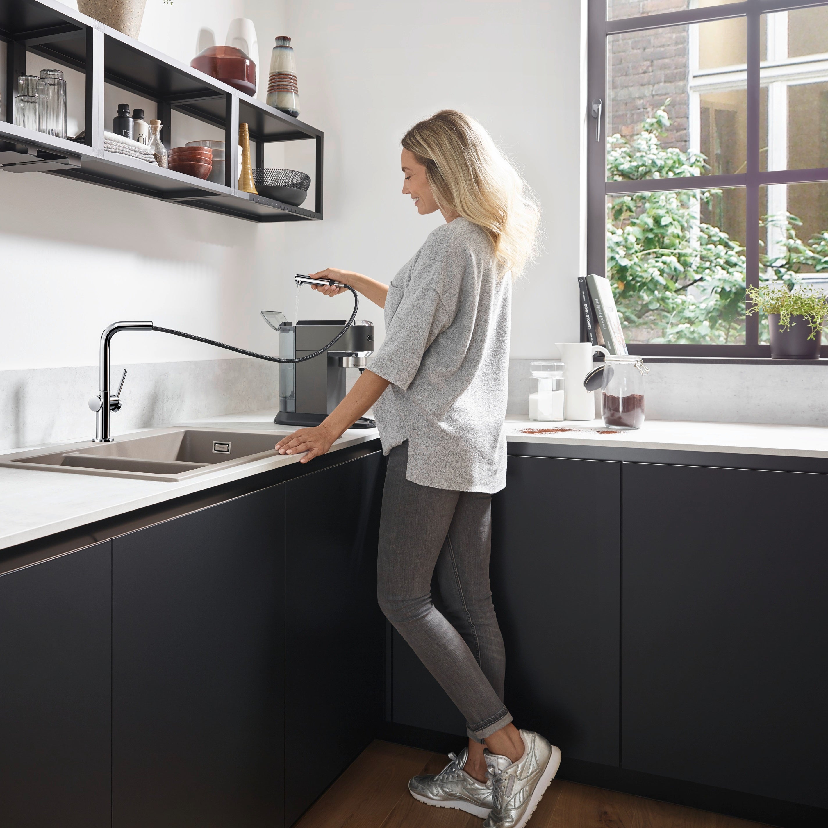 Hansgrohe Talis M54 køkkenarmatur 270 1jet med udtæk, steel