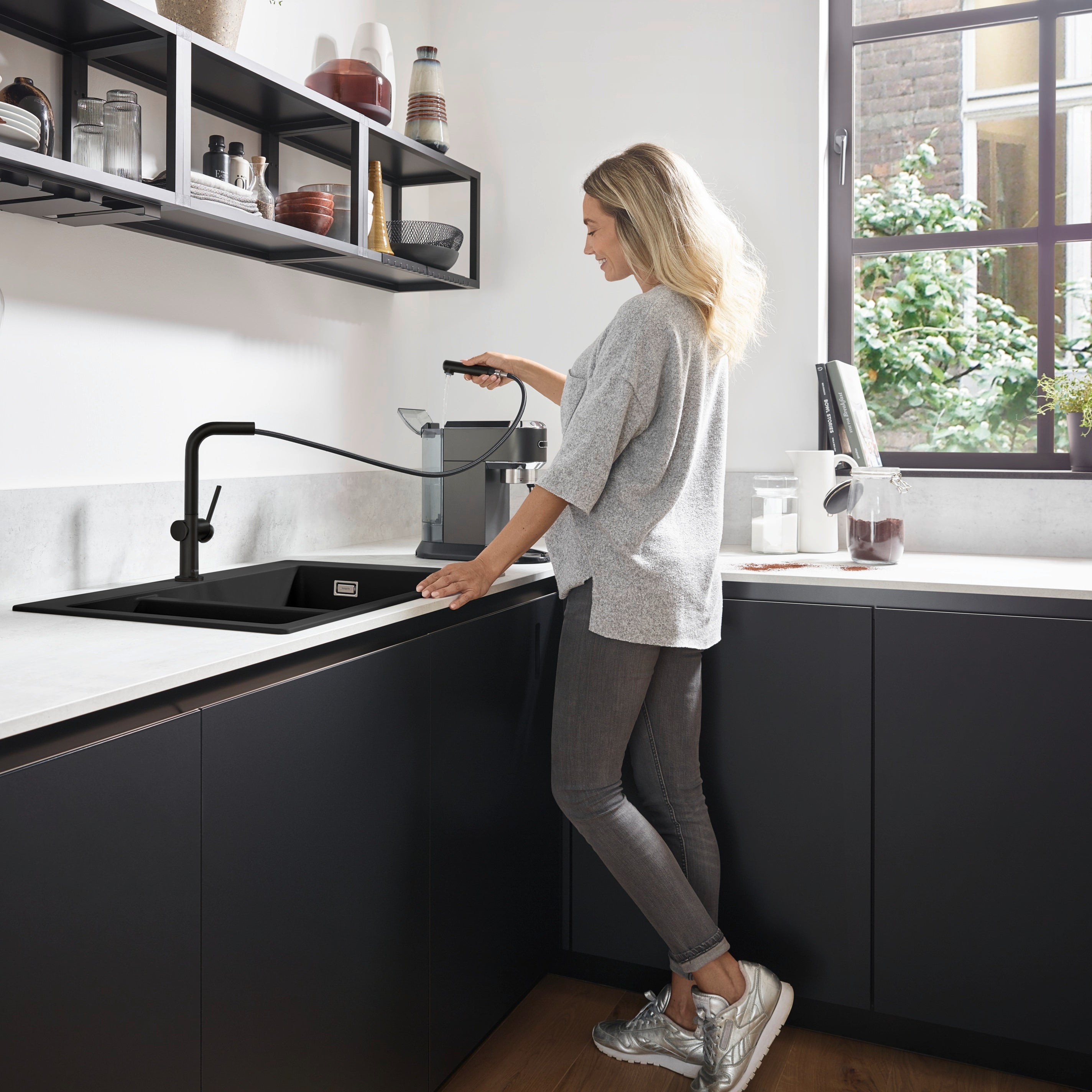 Hansgrohe Talis M54 270 køkkenarmatur med udtræk, 1jet, mat sort