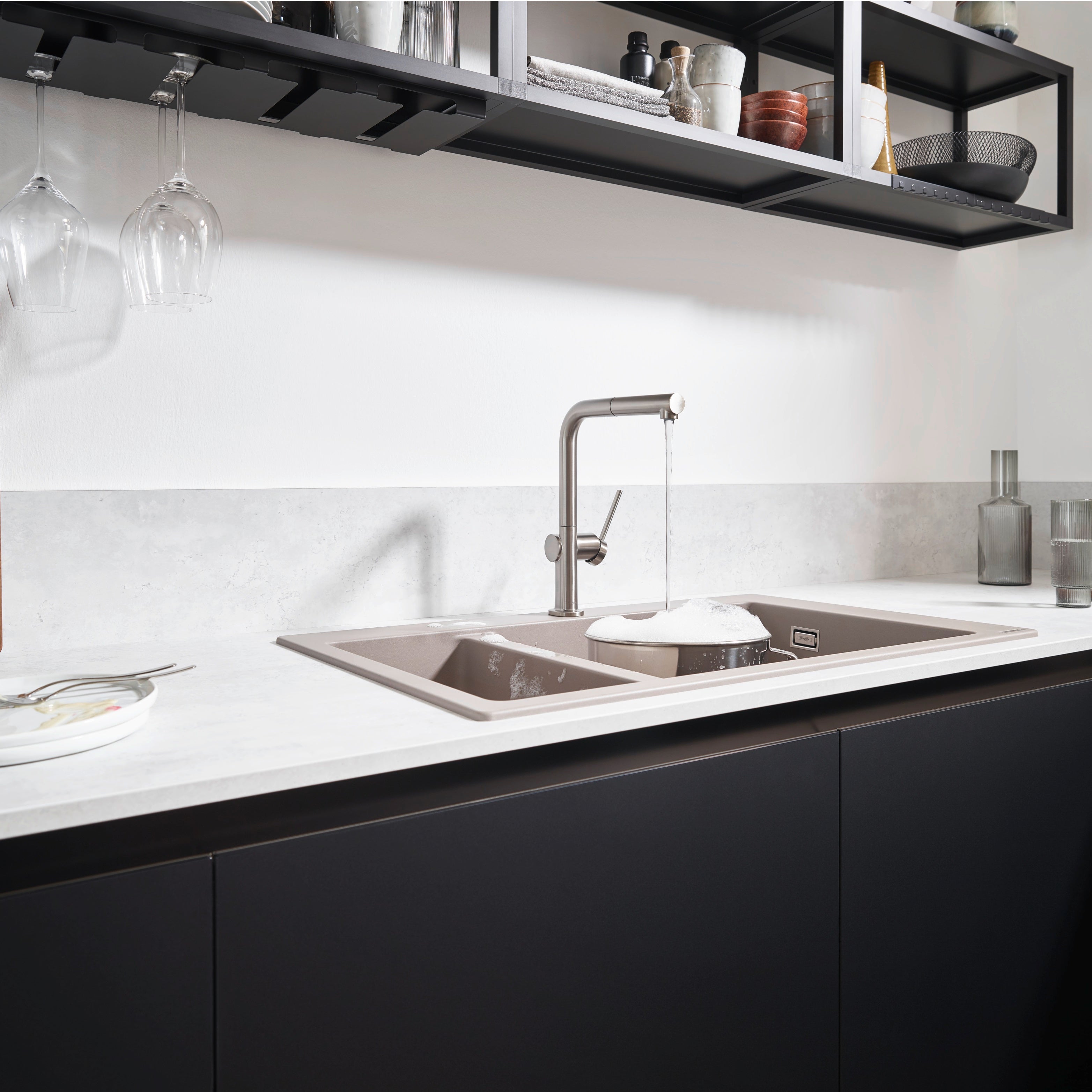Hansgrohe Talis M54 køkkenarmatur 270 1jet med udtæk, steel