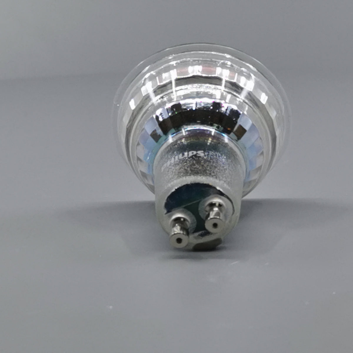 Philips Master 3,9W GU10 3000K dæmpbar 36° (A+) (360° frame 10)