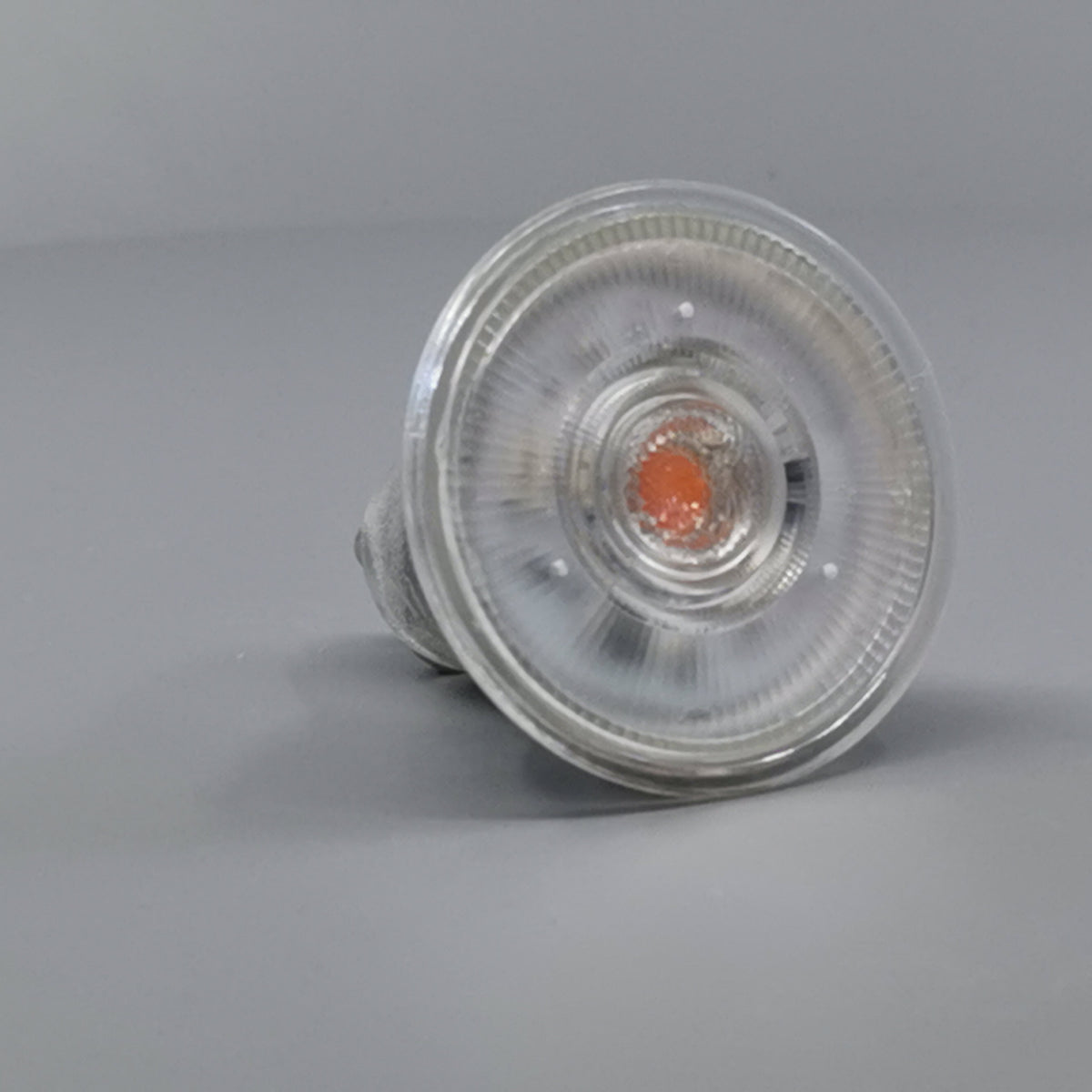 Philips Master 3,9W GU10 3000K dæmpbar 36° (A+) (360° frame 20)
