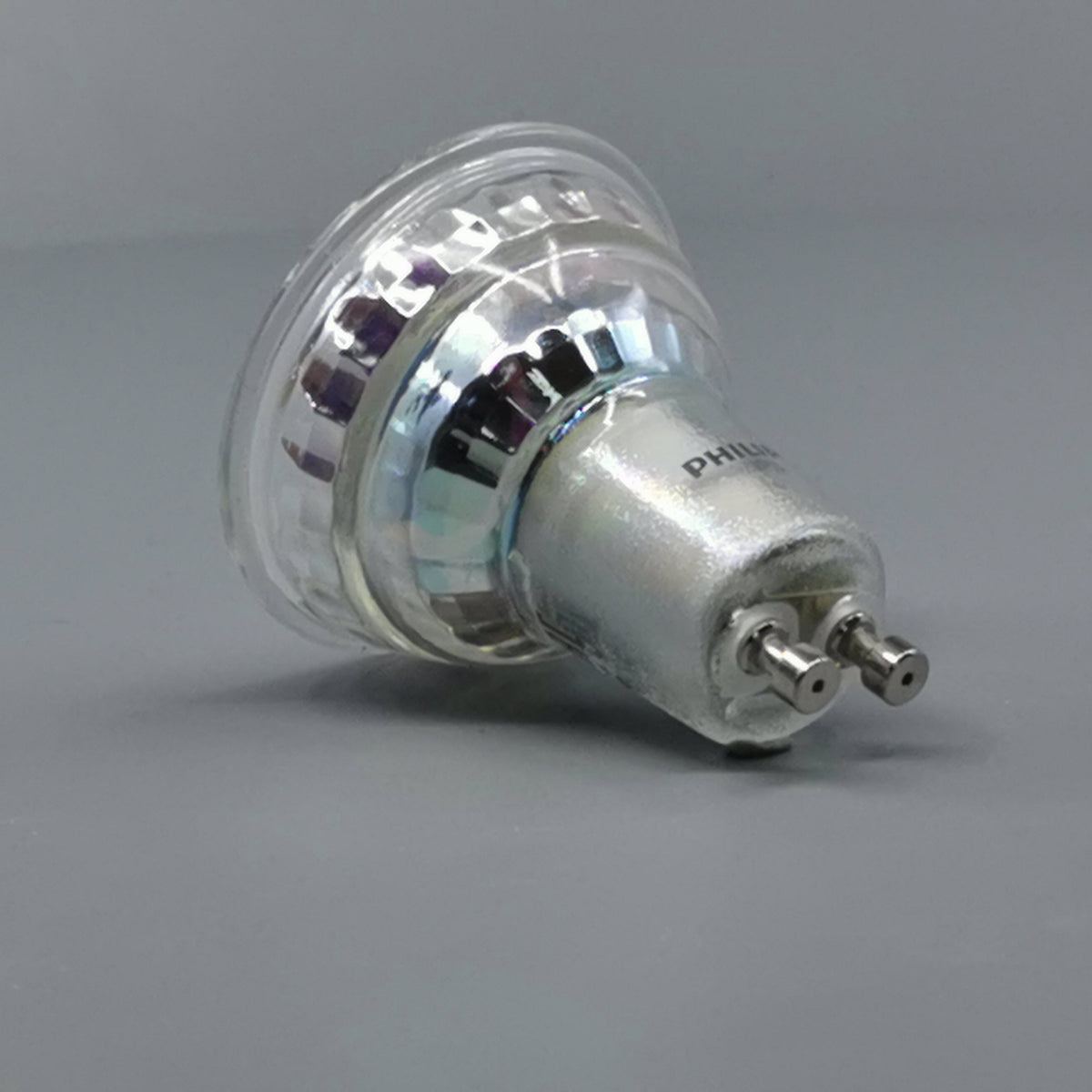Philips CorePro LED pære 3,5W 2700K 230Lm GU10 36º (360° frame 7)