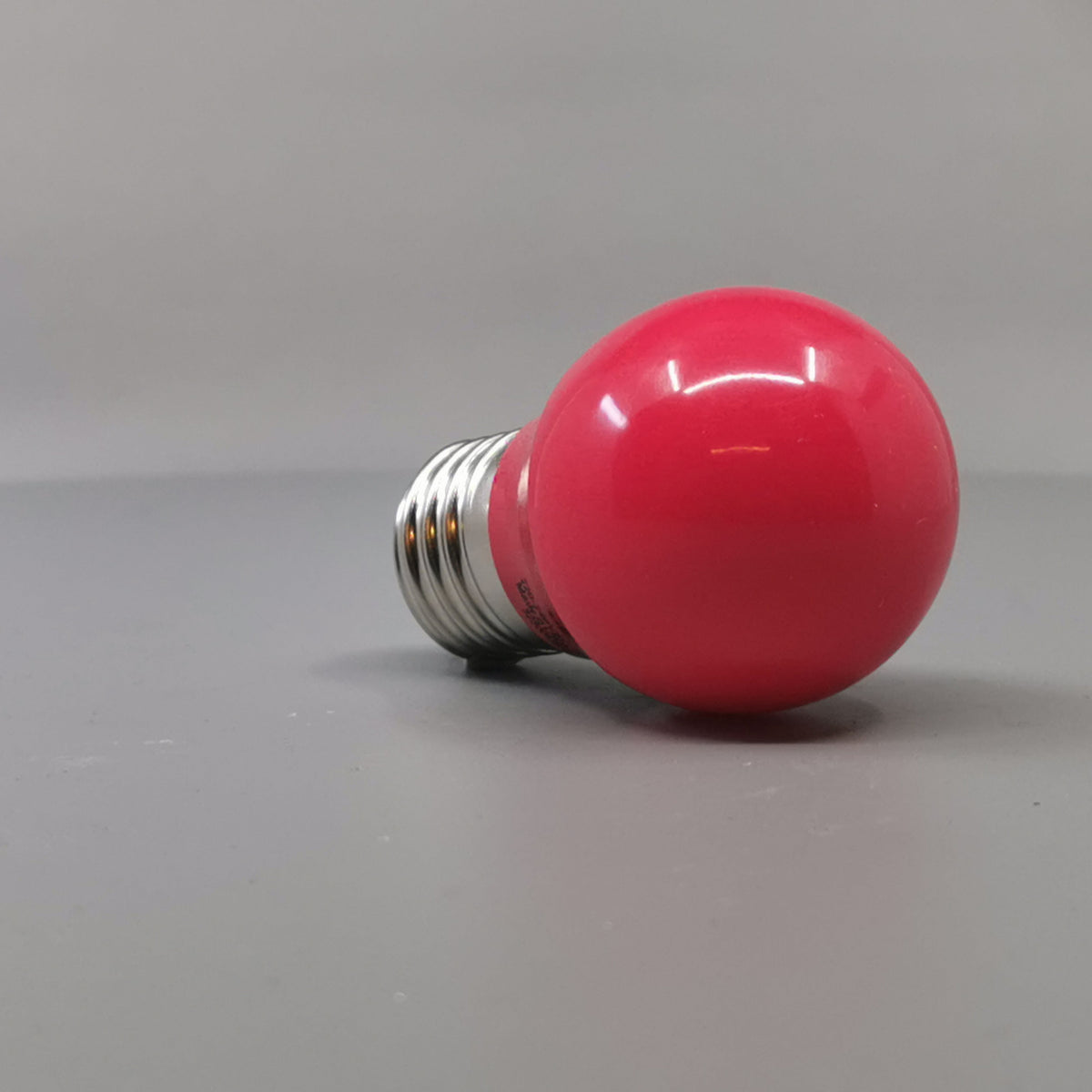 Philips LED Krone Kulørt 3,1W P45 E27 Rød (360° frame 16)