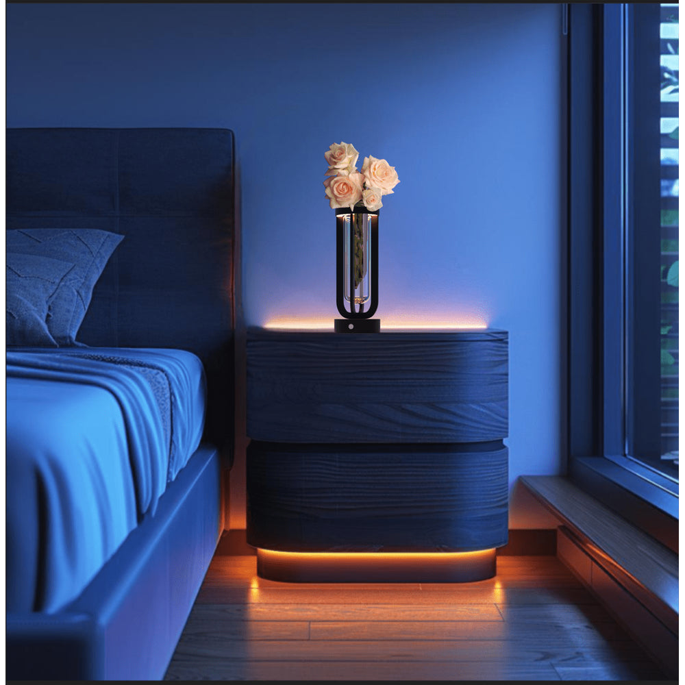 Sort blomstervase med LED lys til inde- og udendørs brug - Dæmpbar, IP54, 5W, 500lm, RA80