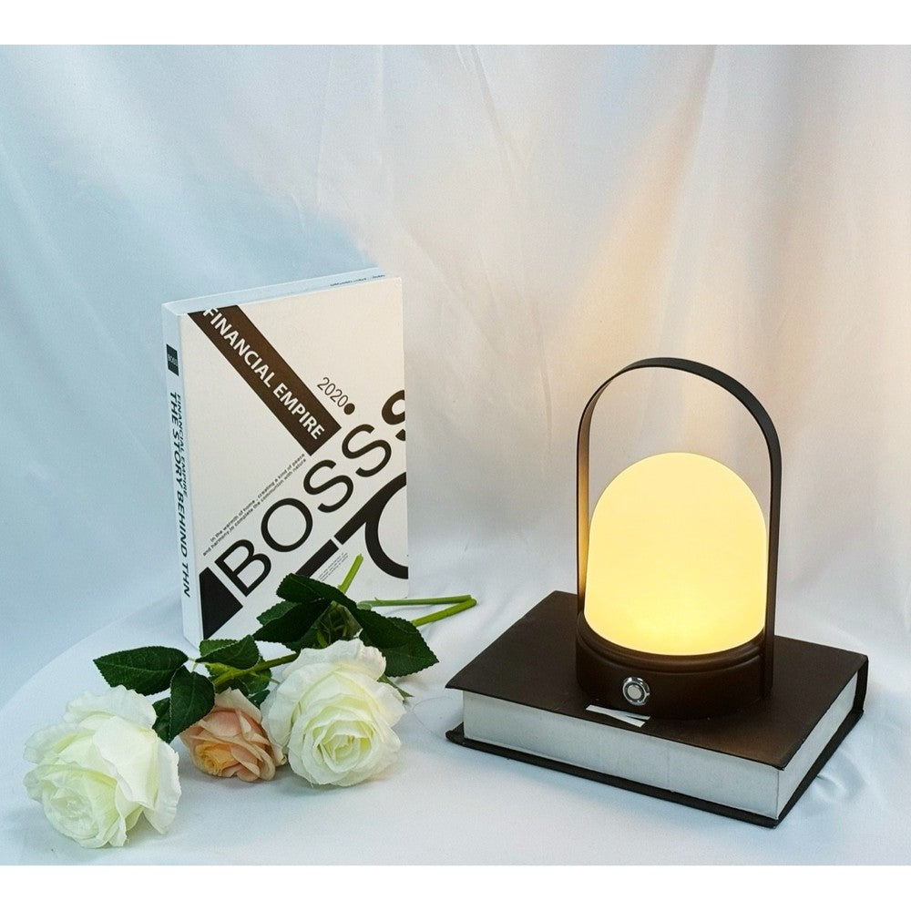 Opladelig LED bordlampe til indendørs og udendørs brug, sort, dæmpbar, IP54, 5W, 500lm, RA80.