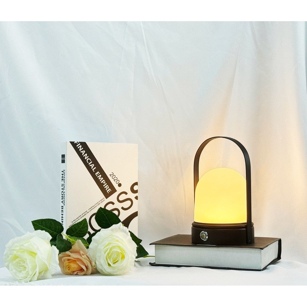 Opladelig LED bordlampe til indendørs og udendørs brug, sort, dæmpbar, IP54, 5W, 500lm, RA80.
