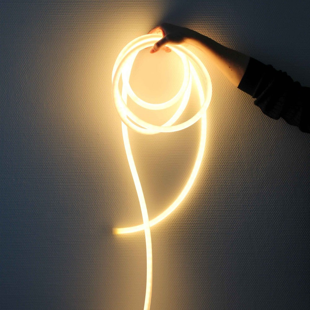 5m Varm Hvid D16 Neon Indretningssæt - 8W/m LED Strip, IP67