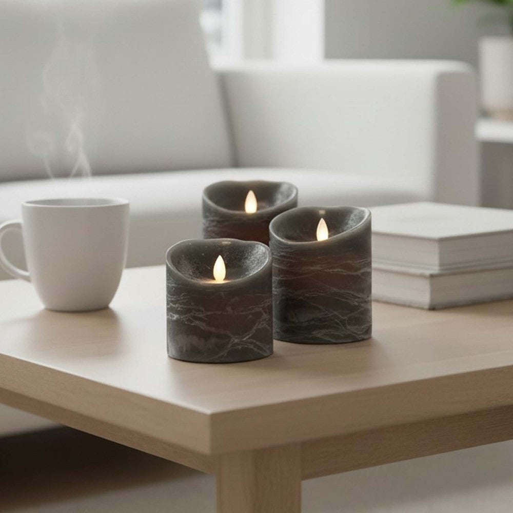 LED Bloklys med bevægelig flamme og fjernbetjening, sort meleret, sæt med 3 stk, højde 10/12,5/15 cm, Ø10 cm, ægte stearin