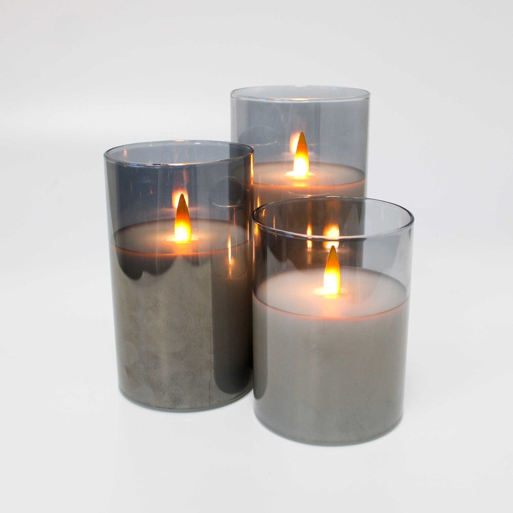 LED Bloklys sæt i røgfarvet glas Ø7,5cm, 3 stk, flammeeffekt - Inkl. fjernbetjening og timer, 10/12,5/15cm høj, ægte stearin