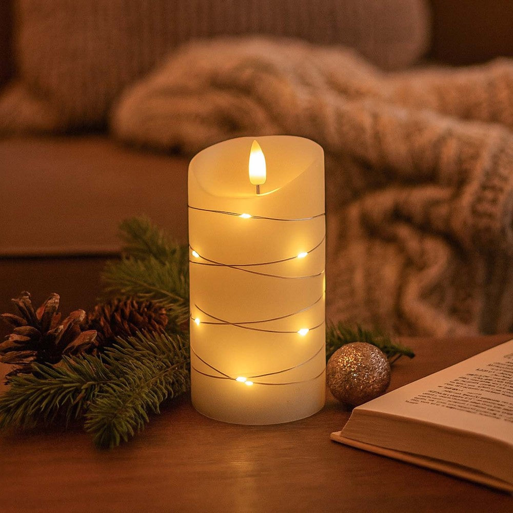 LED Bloklys med lyskæde og flammeeffekt, 15cm høj, inkl. fjernbetjening, ægte stearin, Ø7,5cm