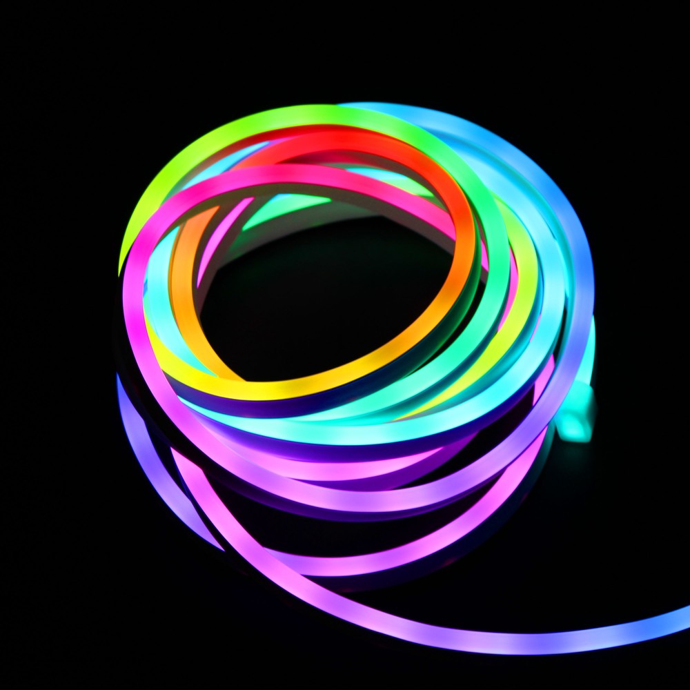 250cm RGBIC Neon Flex komplet sæt med Bluetooth app og fjernbetjening - inkl. montage og USB (3W, 5V)