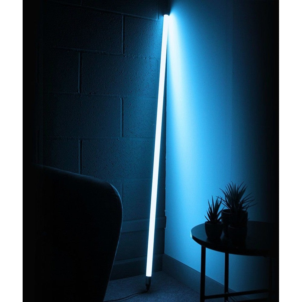 LEDlife Neon Tube LED 120 cm, Grøn - Designer rør med ledning, 18W, IP67