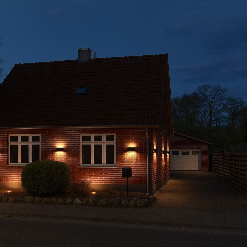 LEDlife DuoLume 12W Sort Væglampe - Op/Ned, Inde/Ude, Inkl. Lyskilde - IP65 Godkendt, 1000lm - RA 80, 230V Input