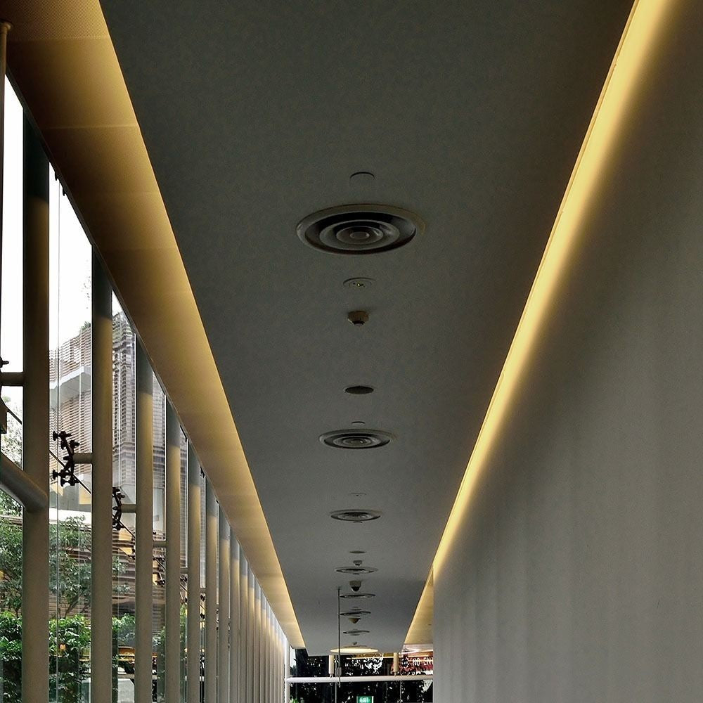 V-Tac 3,6W/m stænktæt LED strip - 5m, IP65, 60 LED pr. meter, 400lm/m, RA80