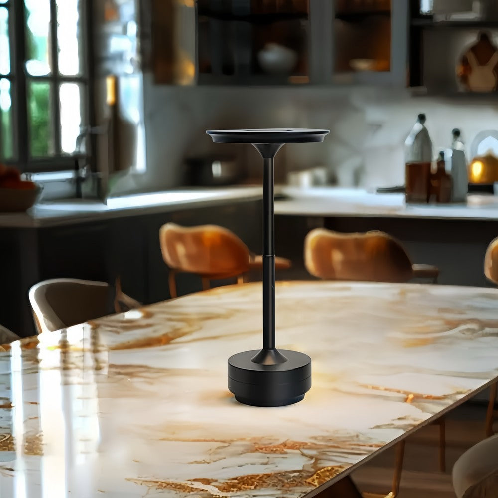 Sort LED bordlampe med touch-dæmpning og justerbar farvetemperatur (CCT) - 5W, 500lm, RA80, IP20